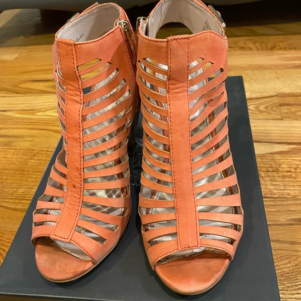 Women cut out boots
